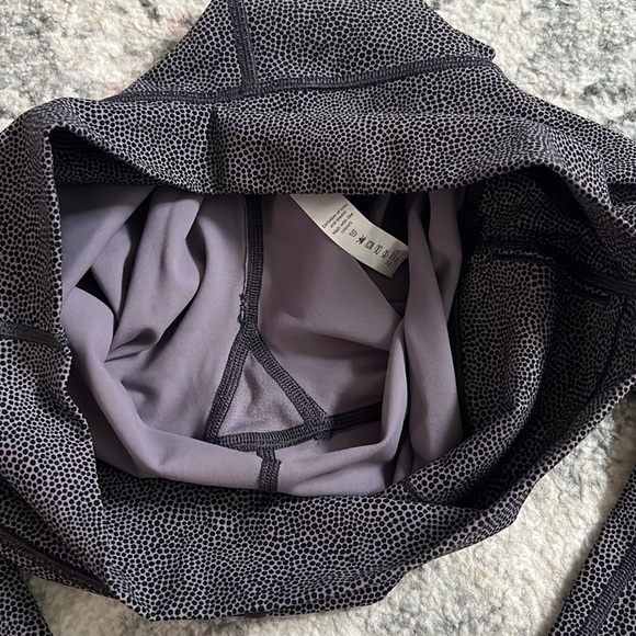 Lululemon Wunder Under Crop 21” - Picture 6 of 10